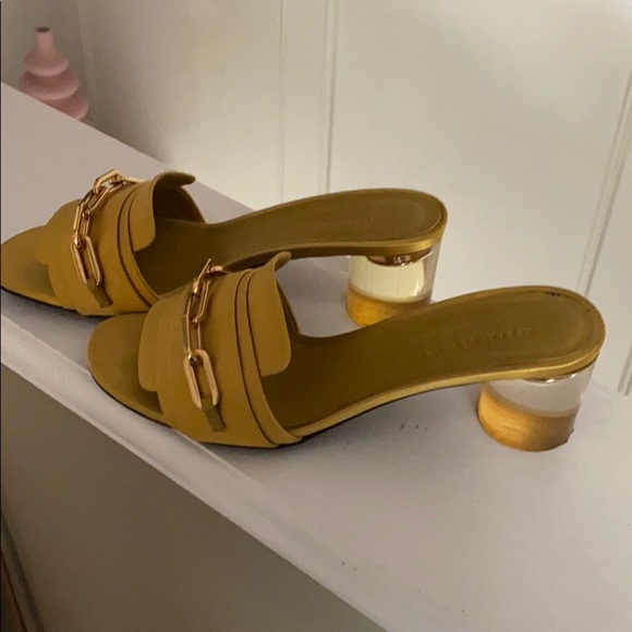 Burberry slides - Picture 10 of 16